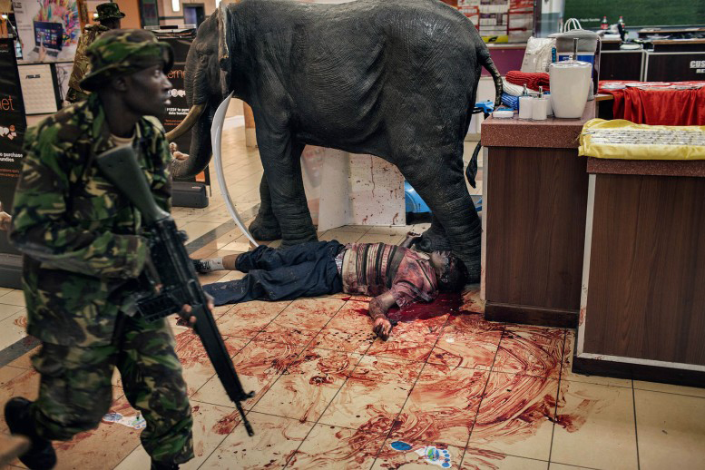  قتل عام در مرکز خرید وست گیت - ۲۱ سپتامبر ۲۰۱۳<br>


